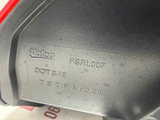 Фонарь наружный (в крыло) задний левый Kicks 2021 1.6