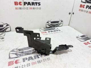 Кронштейн блока предохранителей Kicks 2021 1.6