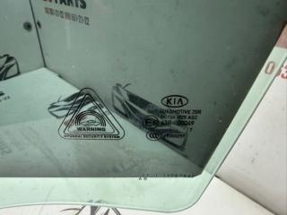 Стекло двери переднее левое Sportage 2017