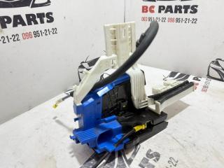 Замок боковой двери передний правый Sportage 2017