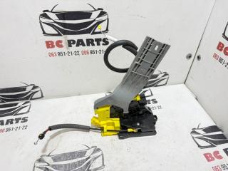 Замок боковой двери задний правый Sportage 2017