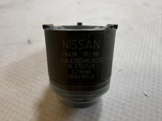 Датчик парковки задний Kicks 2021 1.6