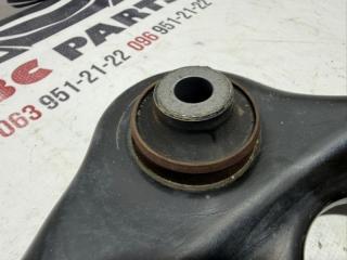 Рычаг подвески нижний передний правый Kicks 2021 1.6