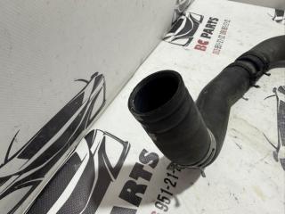 Патрубок радиатора Rogue 2021 T33 2.5