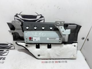 Подушка безопасности в колени правая Nissan Rogue 2021