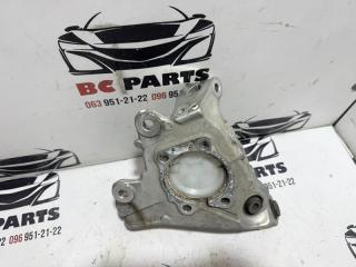 Цапфа задняя правая Rogue 2021 T33 2.5