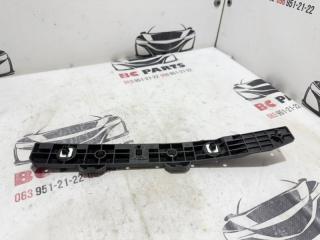 Направляющая бампера задняя левая Rogue 2021 T33 2.5