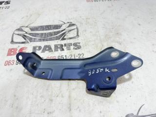 Кронштейн крыла передний правый Rogue 2021 T33 2.5