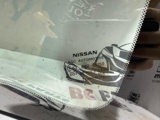 Форточка кузова задняя правая Rogue 2021 T33 2.5