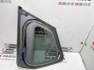 Форточка кузова задняя правая Rogue 2021 T33 2.5