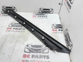 Накладка стойки лобового стекла левая Rogue 2021 T33 2.5