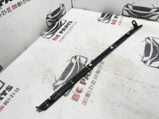 Молдинг крыла задний правый Rogue 2021 T33 2.5