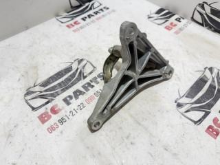 Кронштейн полуоси передний правый Rogue 2021 T33 2.5