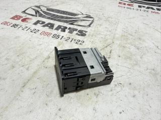 USB разъем Kicks 2021 1.6