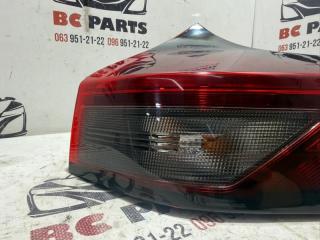 Фонарь наружный (в крыло) правый Rogue 2021 T33 2.5