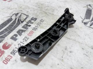 Направляющая бампера передняя левая Rogue 2021 T33 2.5