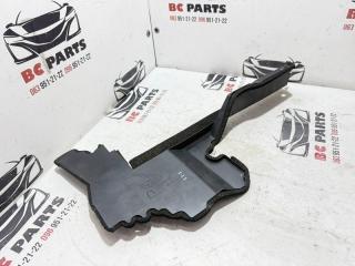 Дефлектор радиатора левый Rogue 2021 T33 2.5