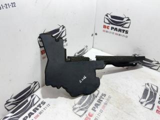 Дефлектор радиатора правый Rogue 2021 T33 2.5