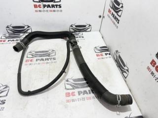 Патрубок радиатора Rogue 2021 T33 2.5