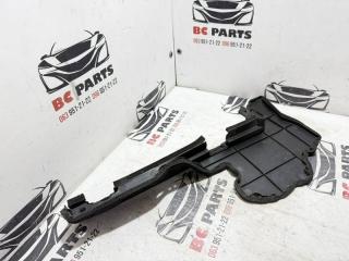 Дефлектор радиатора правый Nissan Rogue T33 2.5