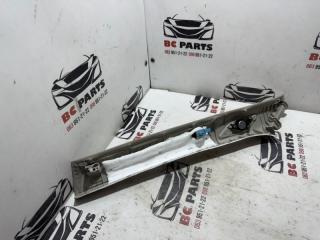 Накладка стойки лобового стекла правая Rogue 2022 T33 1.5