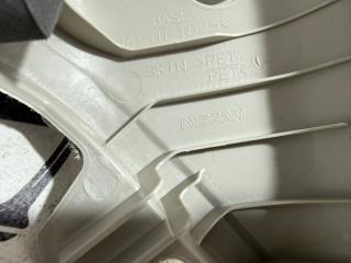 Накладка стойки лобового стекла правая Rogue 2022 T33 1.5