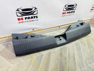 Накладка замка багажника Rogue 2022 T33 1.5