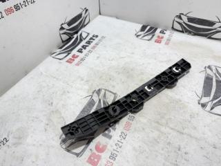 Направляющая бампера задняя правая Rogue 2022 T33 1.5