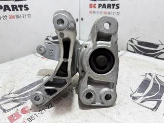 Подушка двигателя правая Rogue 2022 T33 1.5