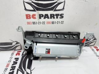 Подушка безопасности в колени правая Kicks 2021 1.6