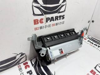 Подушка безопасности в колени правая Kicks 2021 1.6