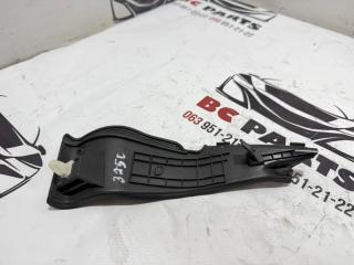 Уголок жабо левый Rogue 2021 T33 2.5