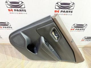 Обшивка боковой двери задняя правая Rogue 2021 T33 2.5