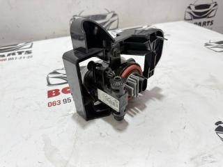 Фара противотуманная правая Rogue 2022 T33 1.5