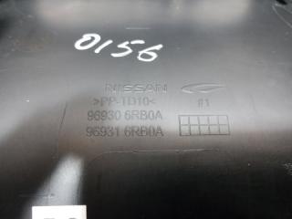 Накладка центральной консоли задняя Rogue 2022 T33 1.5