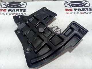 Защита двигателя передняя левая Nissan Rogue T33 2.5