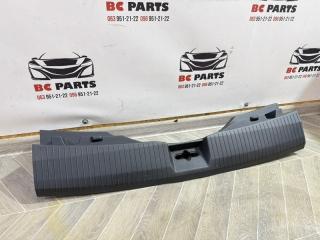 Накладка замка багажника Rogue 2021 T33 2.5