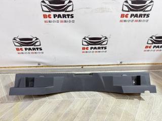 Накладка замка багажника Rogue 2021 T33 2.5