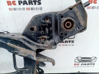 Подрамник задний Nissan Rogue T33 2.5