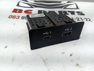 USB разъем Rogue 2022 T33 1.5