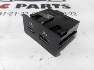 USB разъем Nissan Rogue 2021