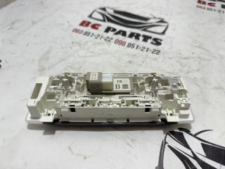 Плафон подсветки салона передний Kicks 2021 1.6