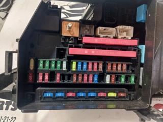 Блок предохранителей под капот RX 350 2012 3.5