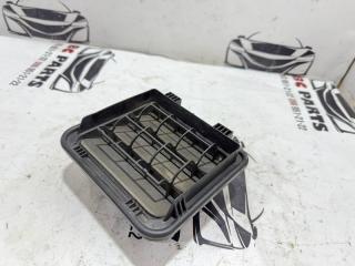 Решетка вентиляционная задняя левая Kia Sportage