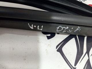 Уплотнительная резинка боковой двери передняя левая Kicks 2021 1.6