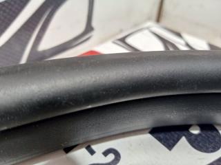 Уплотнительная резинка боковой двери задняя левая Kicks 2021 1.6