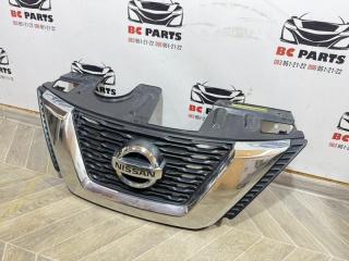 Решетка радиатора Nissan Rogue T32 QR25 2.5