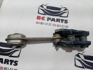 Подушка двигателя нижняя Rogue 2017 T32 QR25 2.5