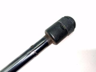 Амортизатор двери багажника правый Rogue 2021 T33 2.5