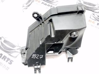 Корпус блока предохранителей Nissan Rogue 2021